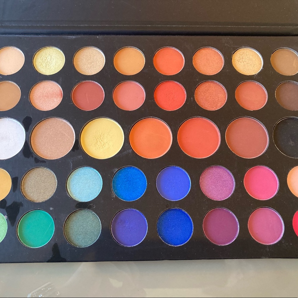 Morphe X James Charles Eyeshadow Palette